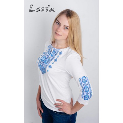 Embroidered t-shirt with 3/4 sleeves "Gutsul Ornament" blue on white